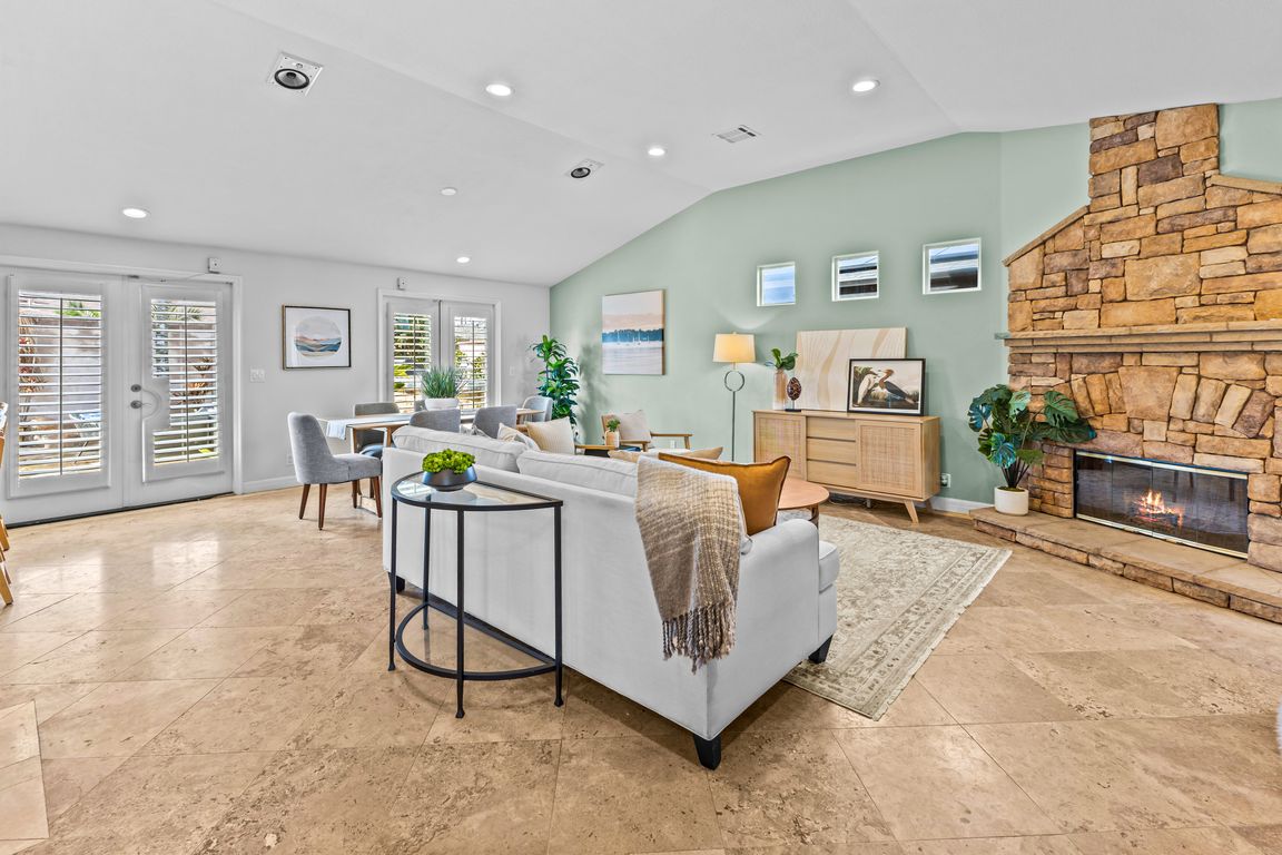 next background image