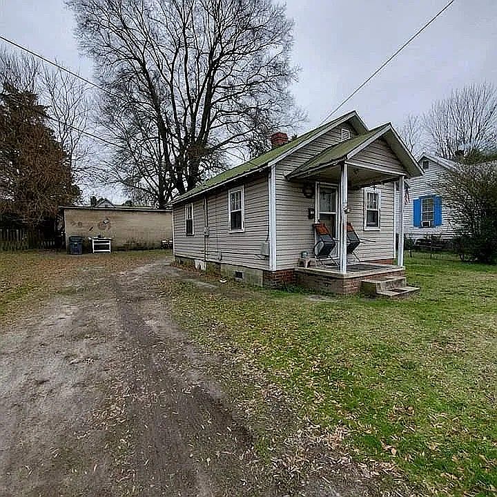 2nd image of 760/764 Vaughan St