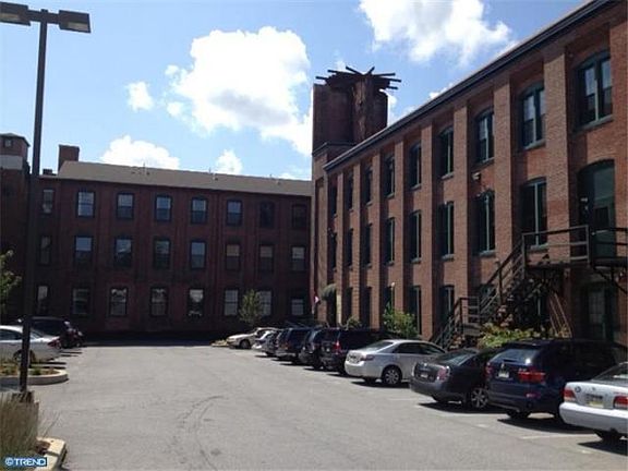 3rd image of 200 Lincoln Ave Suite 119
