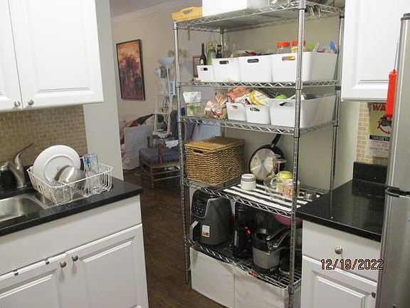 5th image of 3711 N Hoyne Ave APT 1