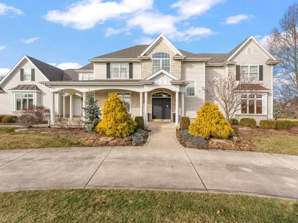 (undisclosed Address), Chesterton, IN 46304