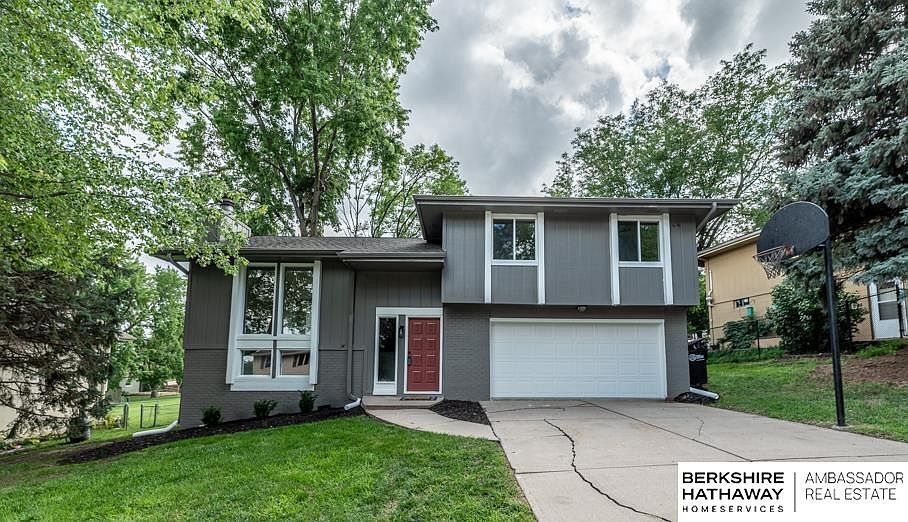 1st image of 12127 Erskine Cir