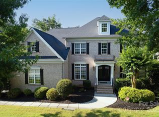 13716 Glen Abbey Dr, Charlotte, NC 28278