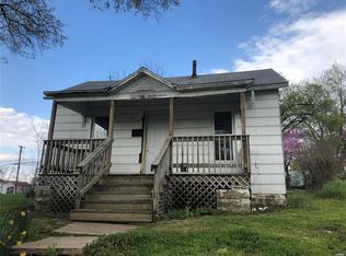 730 S Cypress St, Vandalia, IL 62471