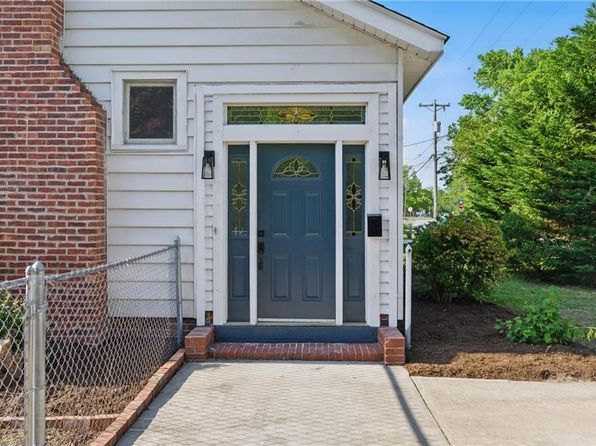 8945 Hammett Ave, Norfolk, VA 23503