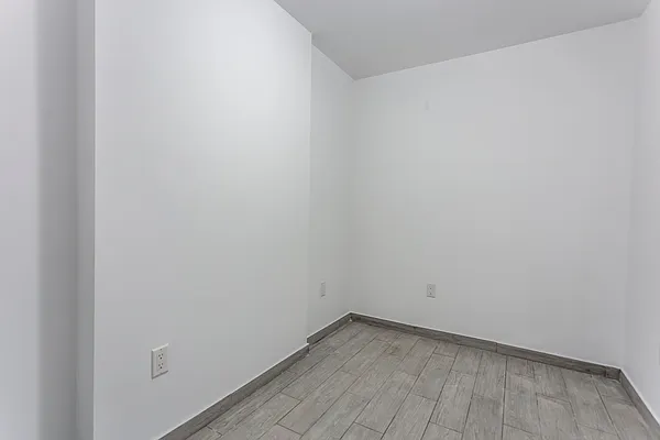 Rented by Compass | media 39