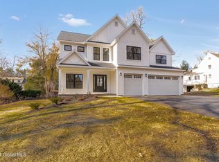 3 Loudon Rd, Albany, NY 12211