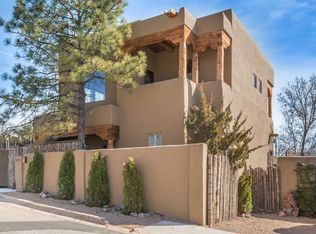 505 Juniper Dr #B, Santa Fe, NM 87501