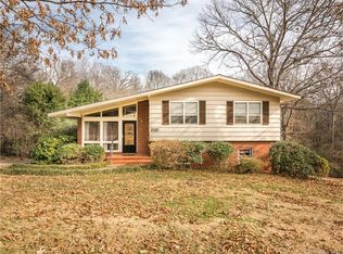 2321 Wensley Dr, Charlotte, NC 28210