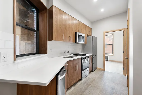 Rented by BH Brokerage Group | media 1