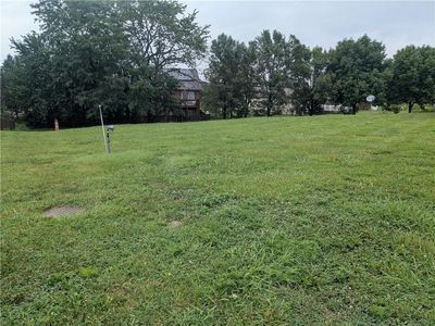 1249 SW Nagona Ln, Lees Summit, MO, 64082