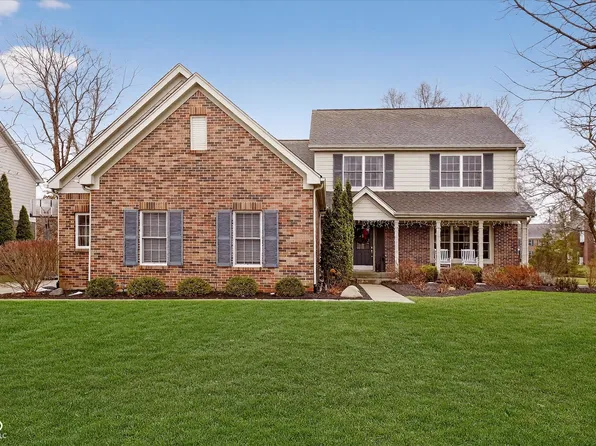 8927 Winterberry Ct, Zionsville, IN 46077