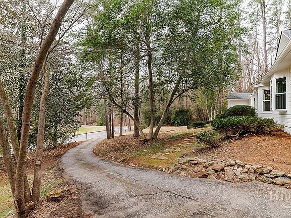 2nd image of 550 Fortson Road