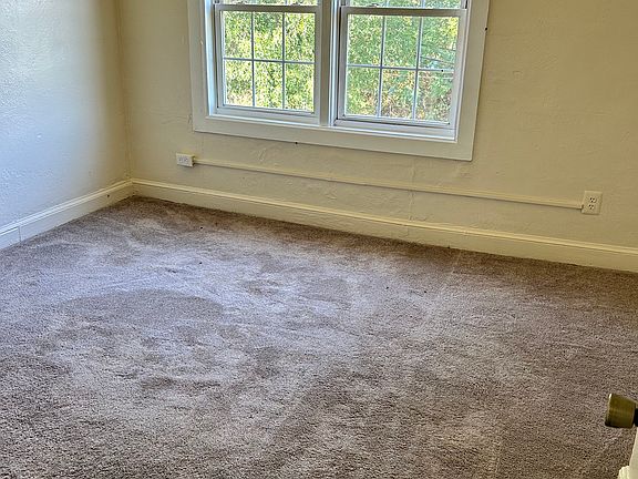 5th image of 200 Summit St