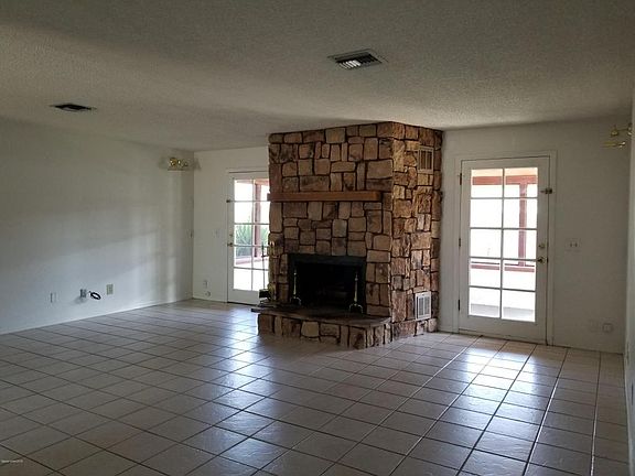 4th image of 2575 Indian Hills Ct