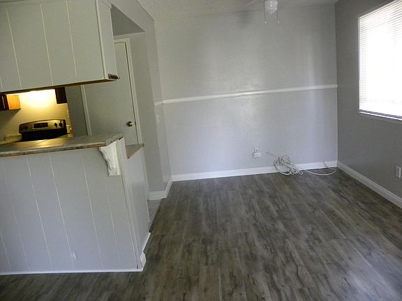 4th image of 3408 20th St