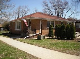 10705 Canterbury St, Westchester, IL 60154