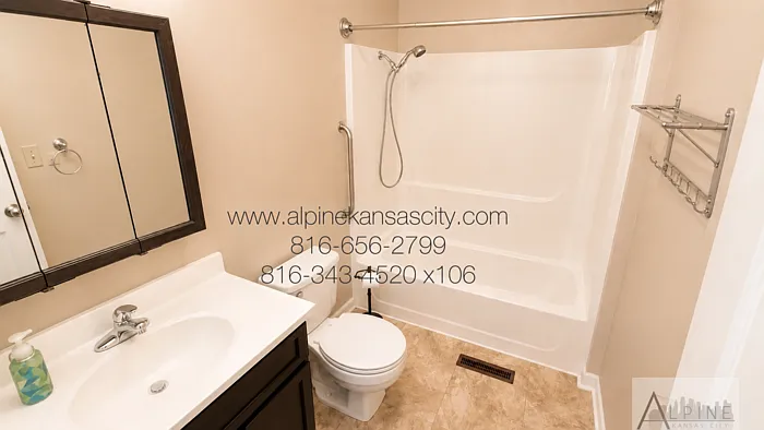 1213 E R D Mize Rd — Photo 6