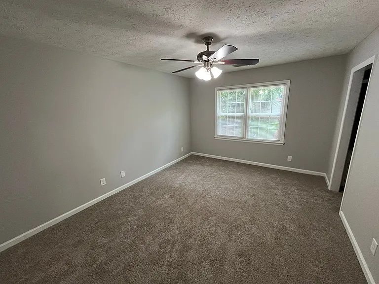 4310 Hart St — Photo 20
