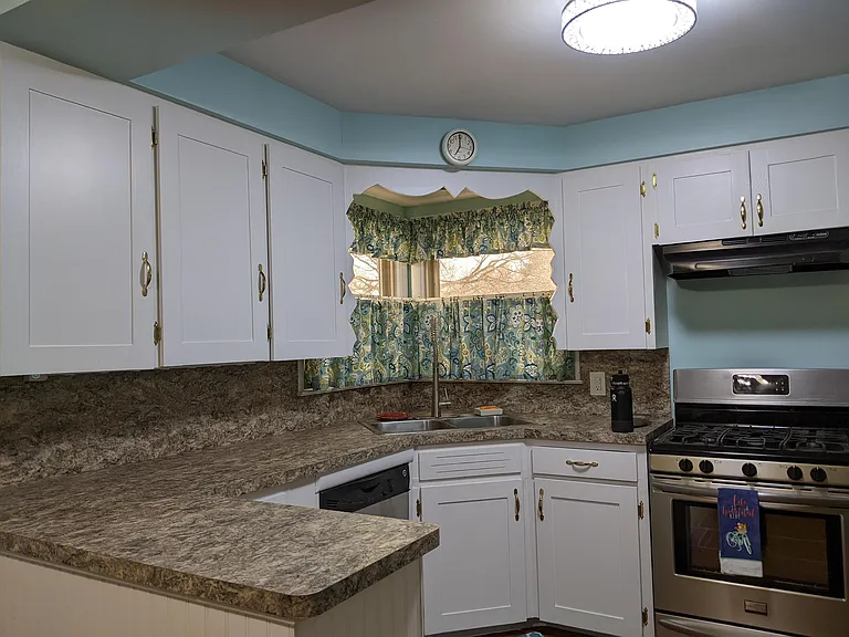 4807 Sheridan Rd — Photo 6