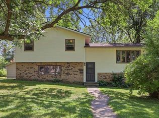 355 4th Ave NW, Milaca, MN 56353