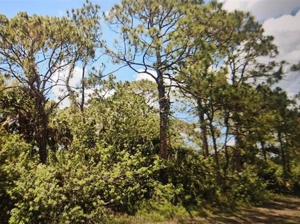 8008 Rolling Cir #25, Labelle, FL 33935