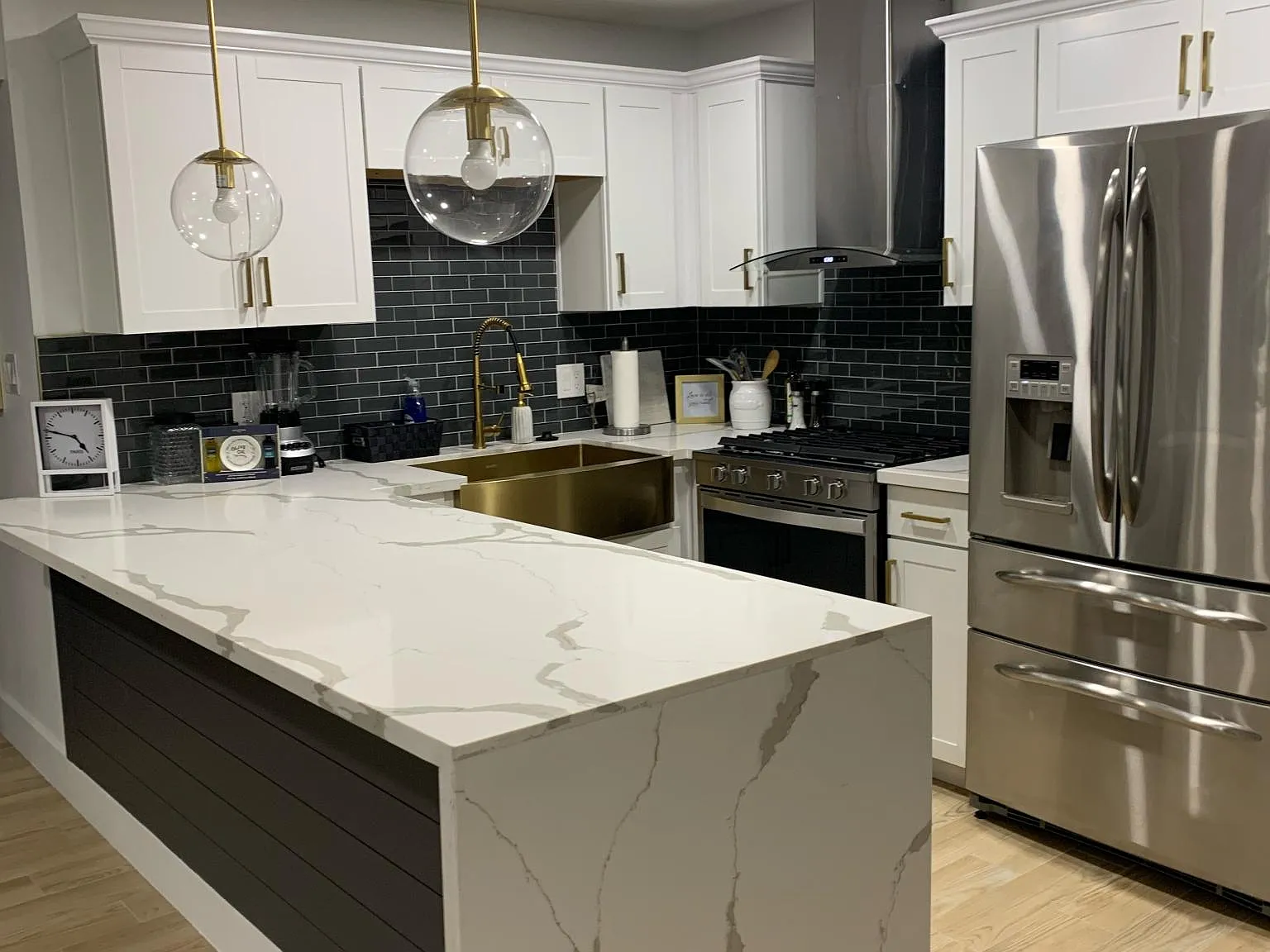 4 bed, 1381 sqft, $3,200 — Photo 3