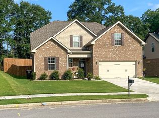 1423 Clearwater Dr NE, Cullman, AL 35055