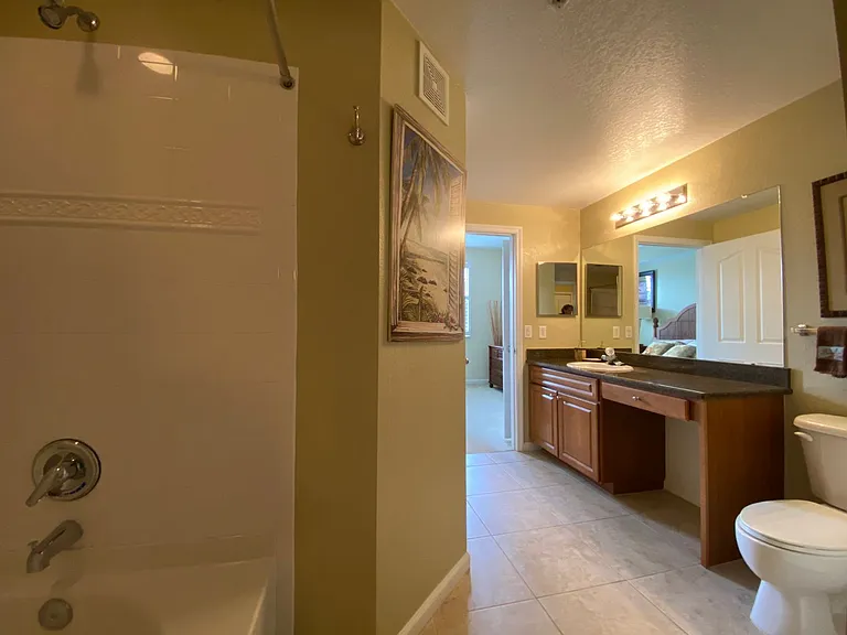 12940 Positano Cir #204 — Photo 19