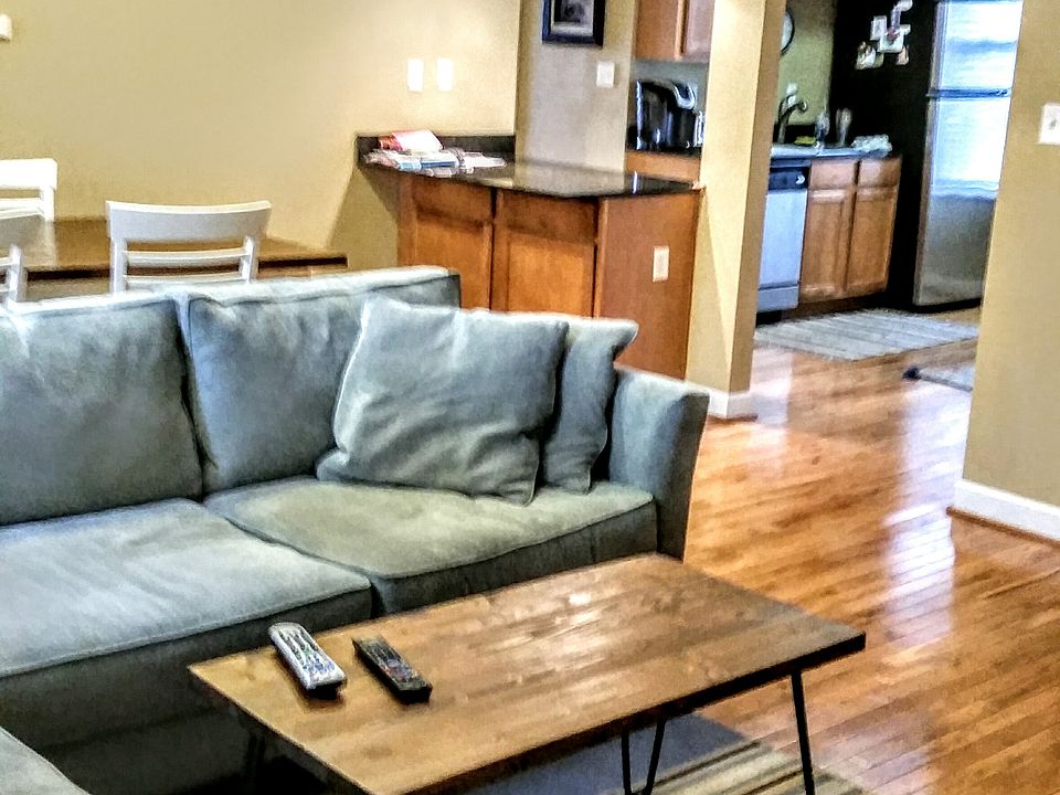 1st image of 5661 Waterman Blvd #3N