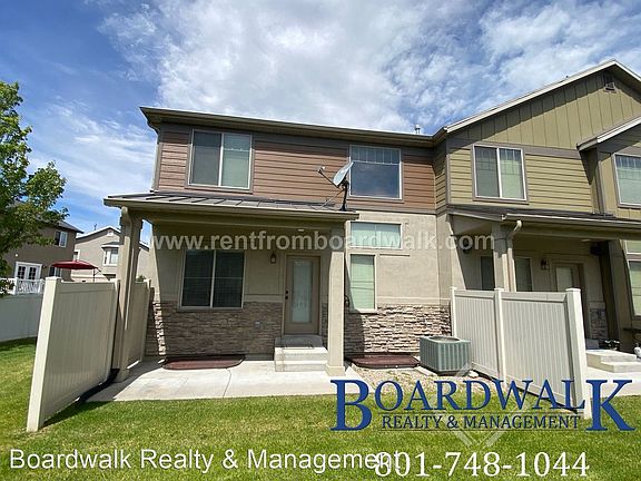 3rd image of 10461 S Sage Wood Way #3299398