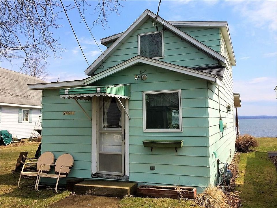 1st image of 2458 1/2 Lakeside Dr