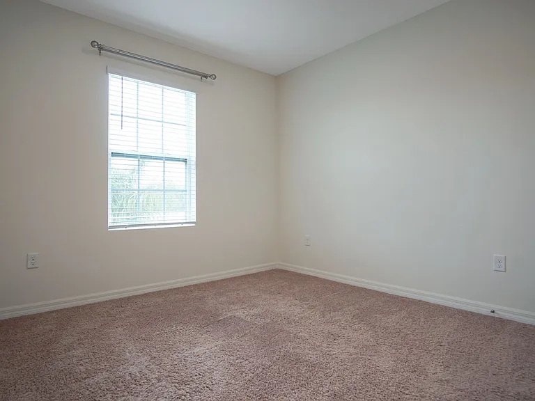 467 Arbor Lakes Dr — Photo 17