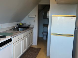 246 Carriage Shop Rd #A, East Falmouth, MA 02536