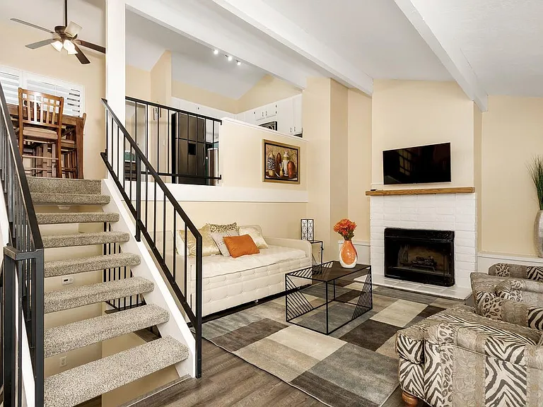 7319 Alicante Rd #C — Photo 13