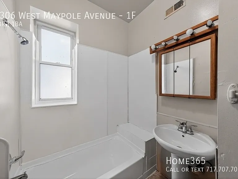 4306 W Maypole Ave #1F — Photo 6