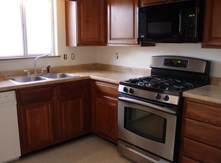 106 E Morningside Dr, Oak Ridge, TN 37830