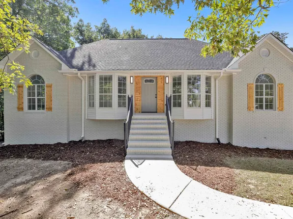 1300 Rolling Ridge Cir, Pleasant Grove, AL 35127