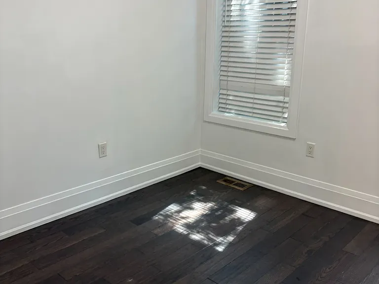 186 Mutual St #MAIN — Photo 9