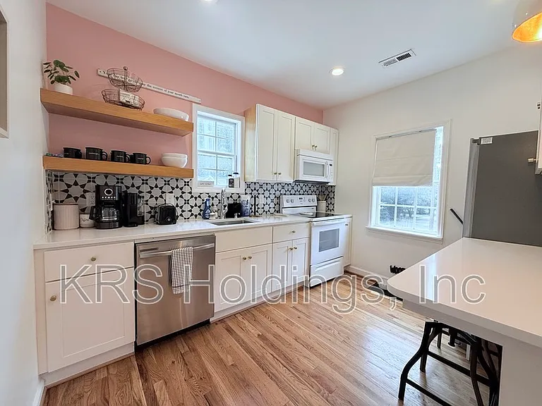 617 E Cabarrus St — Photo 5