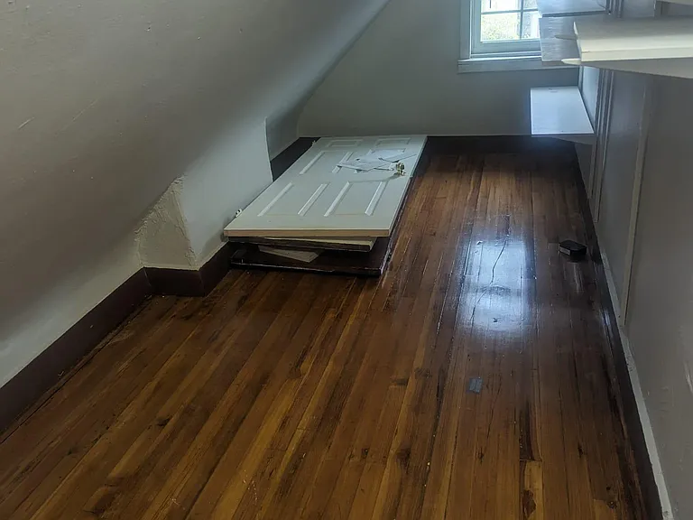 89 Hubinger St #3A — Photo 5