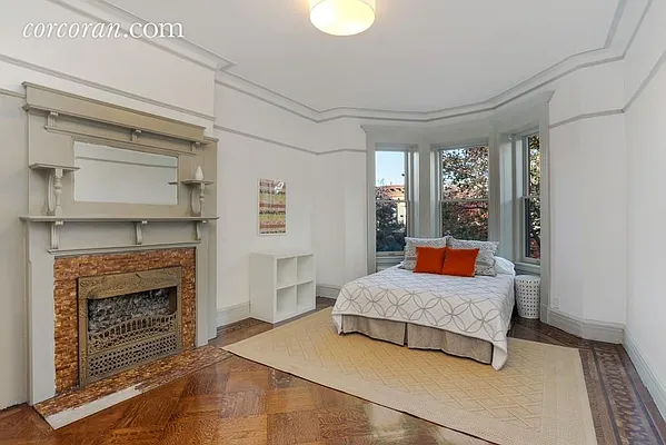 Sold by Corcoran | media 31