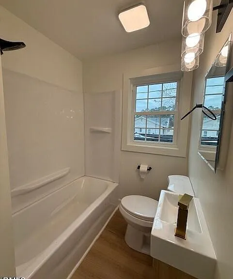 103 Broughton St — Photo 10