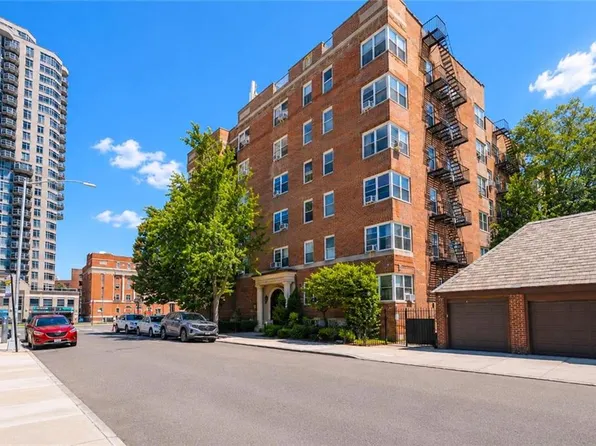 111-50 75th Rd #A44, Forest Hills, NY 11375