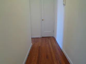 Rented by Zikos Realty Services