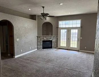 705 Silver Streak Rd — Photo 3