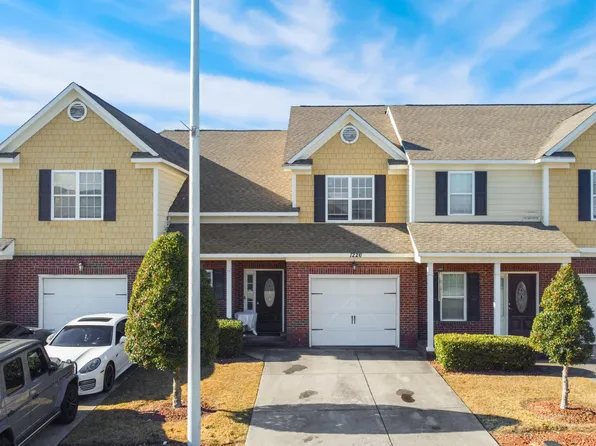 1226 Braybrooke Pl, Fayetteville, NC 28314