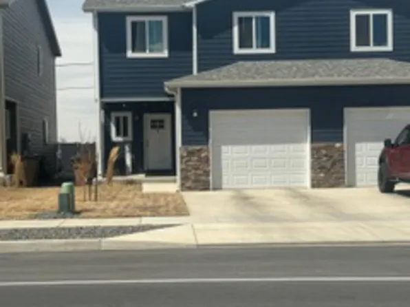 570 N Cedar St, Laramie, WY 82072