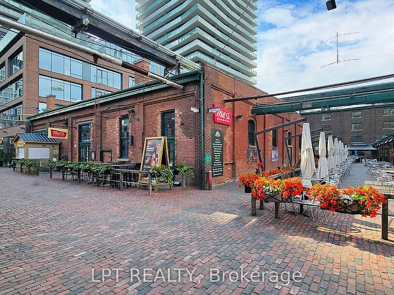 390 Cherry St #503 — Photo 45