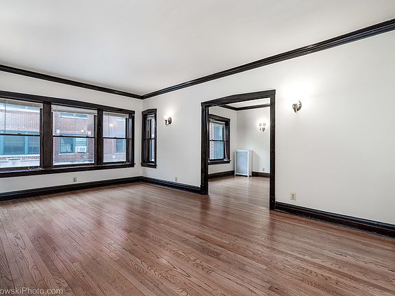 4th image of 5547 S Kimbark Ave #1